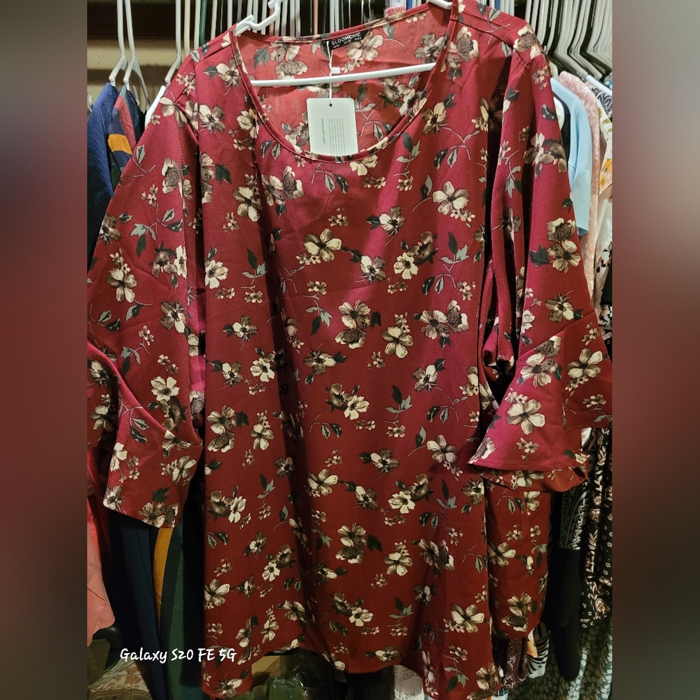 Brand new bloomchic blouse